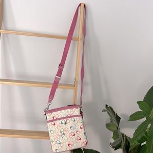 NWT. ORIGINAL coach crossbody bag. Leather and canvas material. Multi Color.